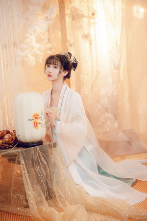 把雏女玩的鲜血淋漓视频