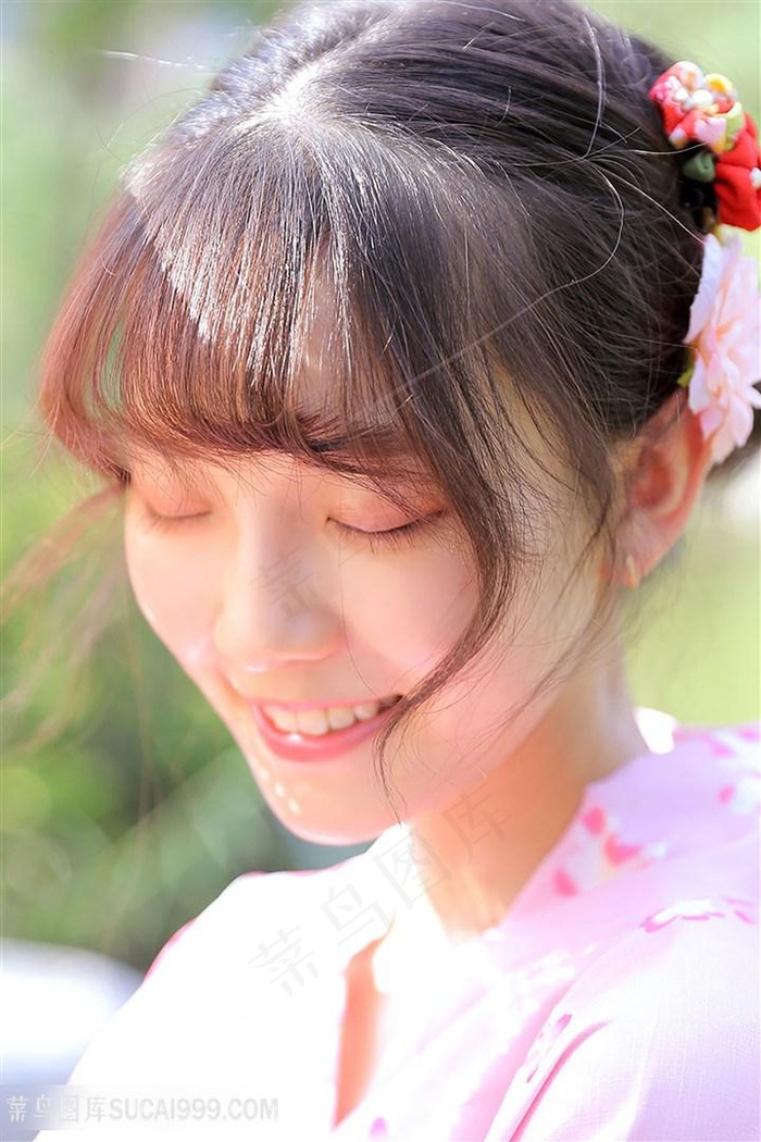 日本美女私处张开照片